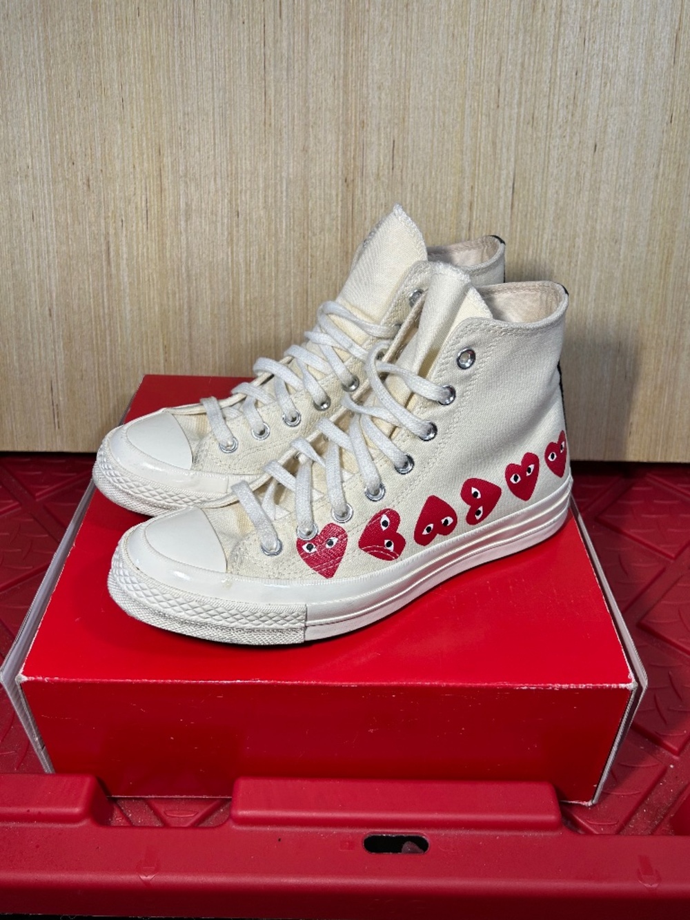 Converse Chuck Taylor High SZ 9 Play CDG Comme Des Garcons Multi Heart
